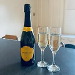 Cumberland House-2 Bedrooms - Sleeps 4 Apartamento