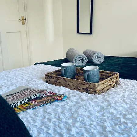 Cumberland House-2 Bed House Apartment